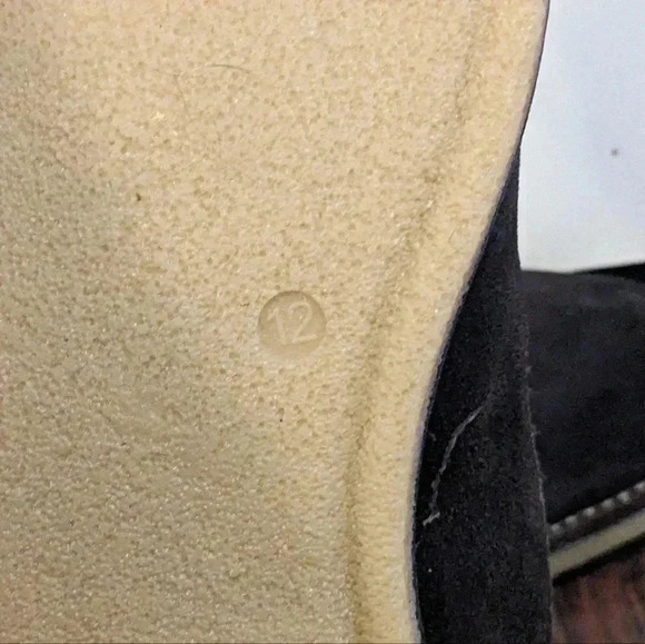 THOMAS &VINE KEEGAN - Picture 7 of 12